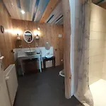 Bed & Breakfast Le Vallon D'Armandine, Eco-Hebergement Auvergne Saint-Hilaire (Haute-Loire)