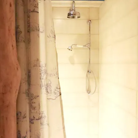 Couette-café Le Vallon D'armandine, écologique Auvergne 3*