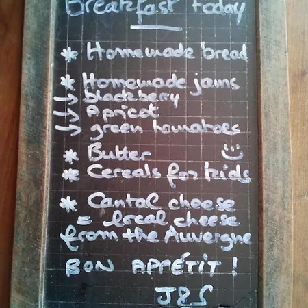 Couette-café Le Vallon D'armandine, écologique Auvergne Saint-Hilaire (Haute-Loire)