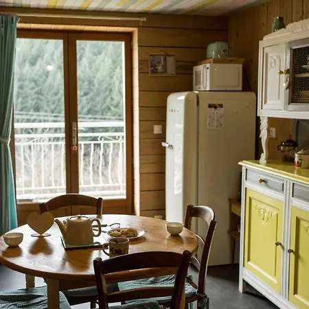 Le Vallon D'armandine, écologique Auvergne Saint-Hilaire (Haute-Loire)