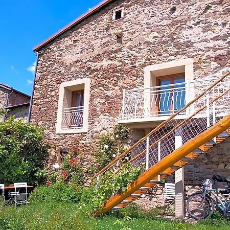 Le Vallon D'armandine, Eco-hebergement Auvergne Bed & Breakfast