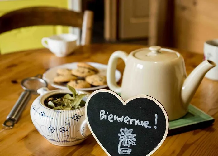 Bed & Breakfast Le Vallon D'Armandine, Eco-Hebergement Auvergne 3*