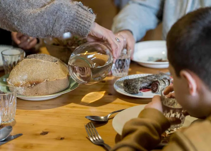 Le Vallon D'Armandine, Eco-Hebergement Auvergne Bed & Breakfast